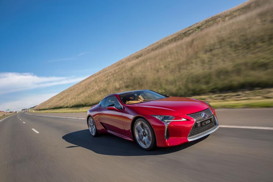  Lexus LC500h 2017 года  (AU) (фото 11 из 22)